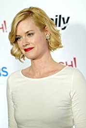 Read more about the article Abigail Hawk