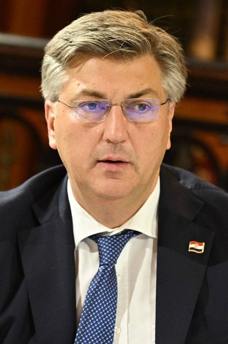 Read more about the article Andrej Plenkovic