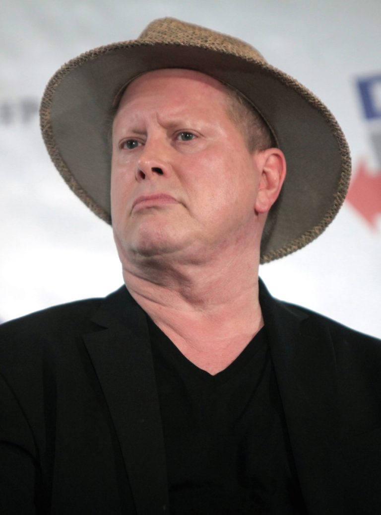 Read more about the article Darrell Hammond