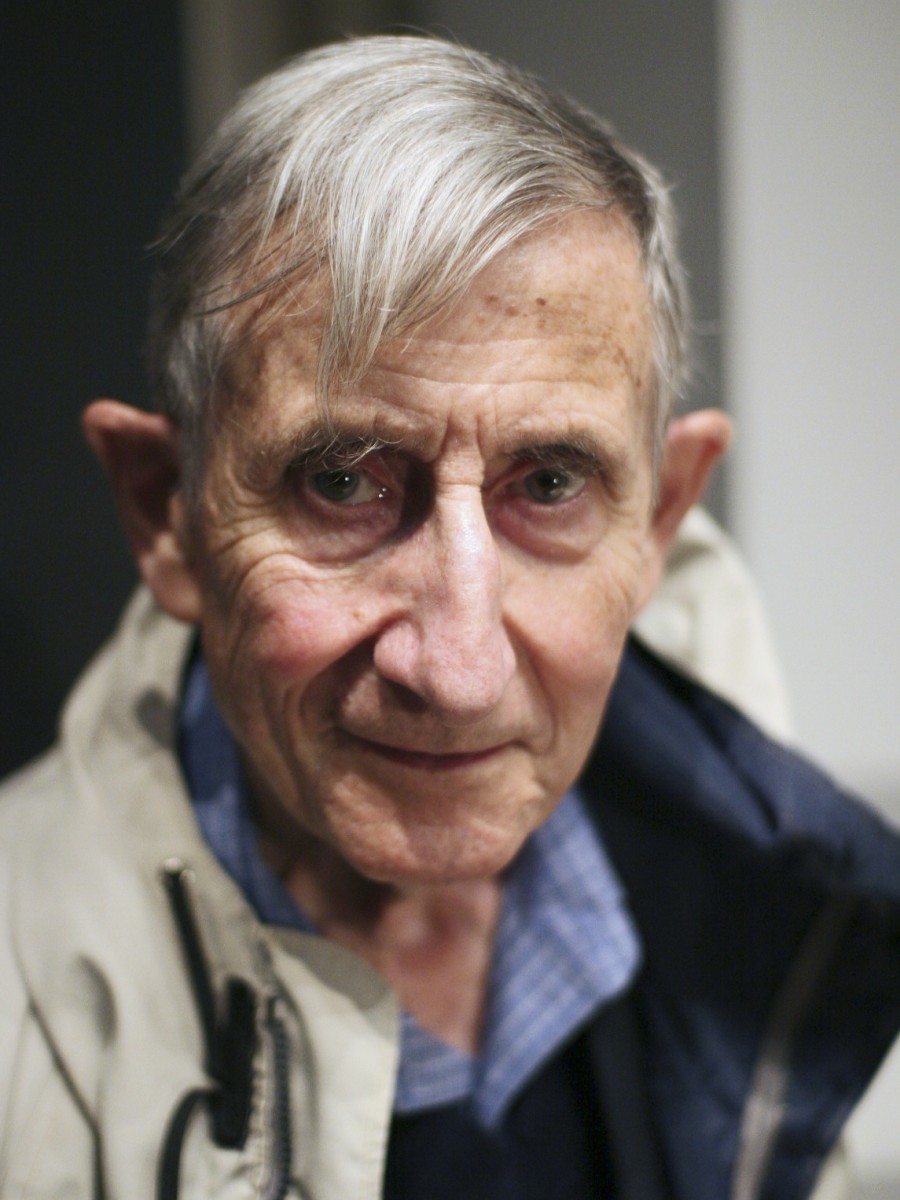 You are currently viewing Freeman Dyson