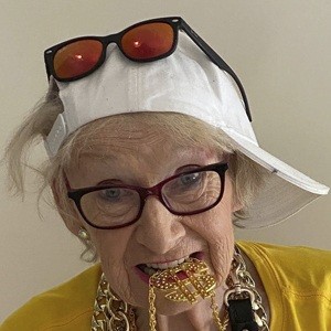 Gangsta Granny AU
