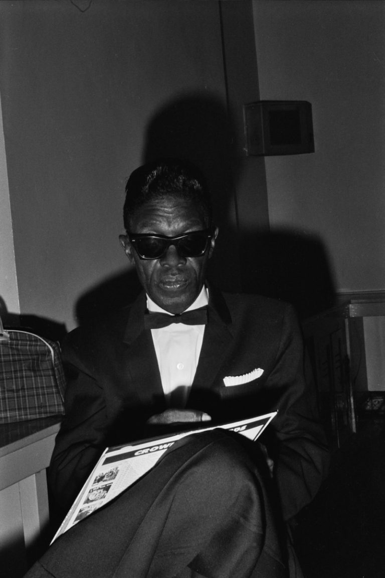 Read more about the article Lightnin’ Hopkins