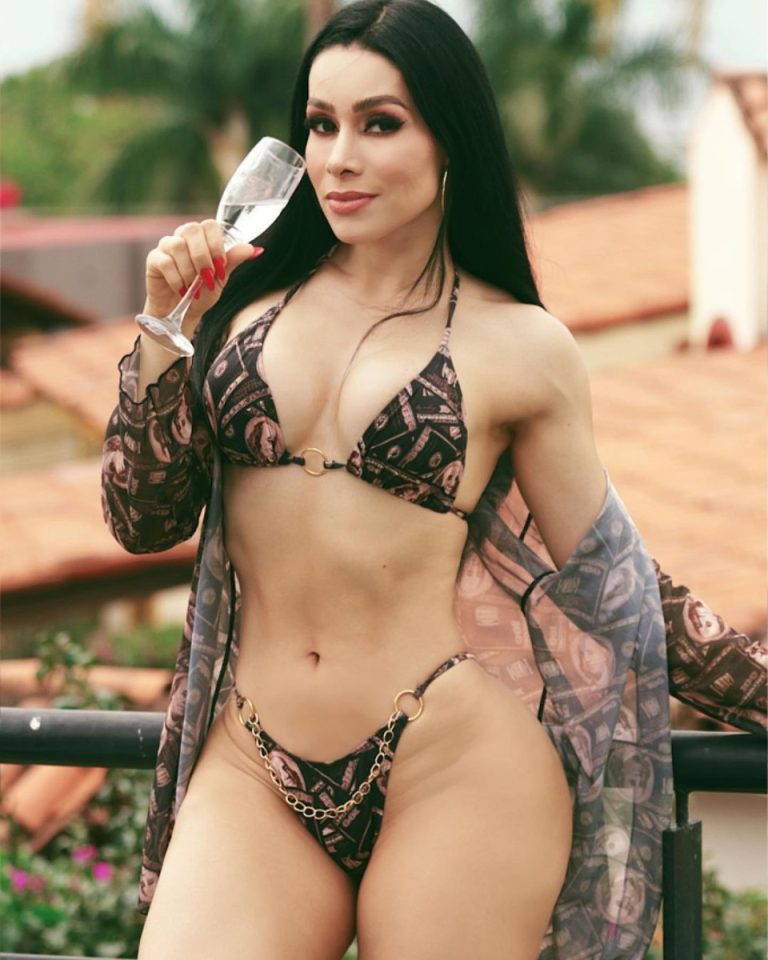 Read more about the article Yuliett Torres